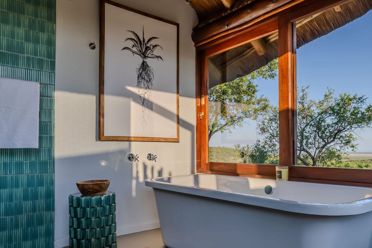 Buffalo Ridge Safari Lodge gallery image 6